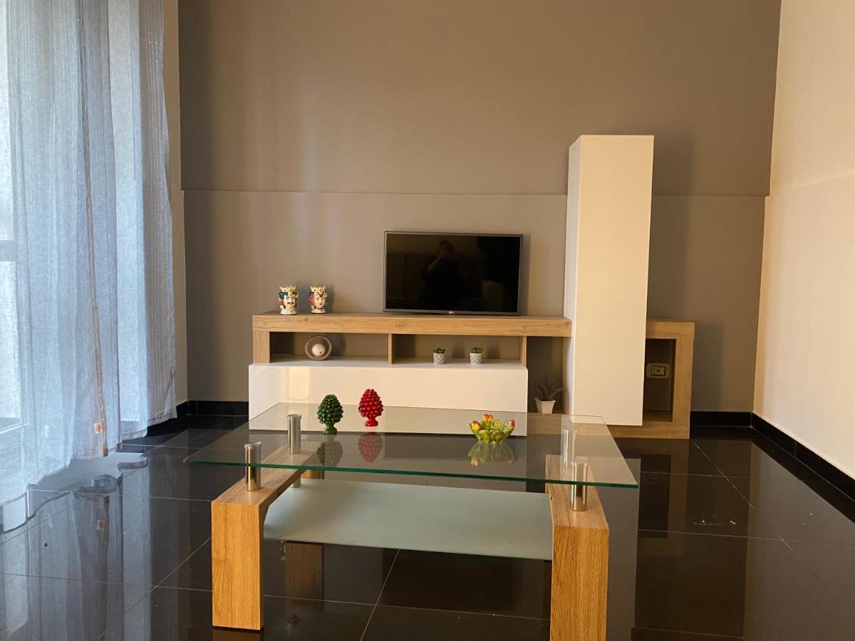 Casa Pirandello 12 Appartement Catánia Buitenkant foto